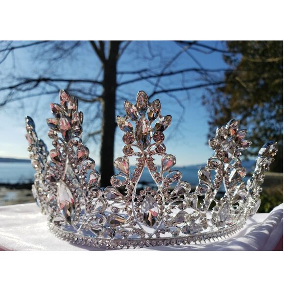 NEW Lotus Tiara Large Silver colored tiara with silver / clear rhinestones - Picture 4 of 7